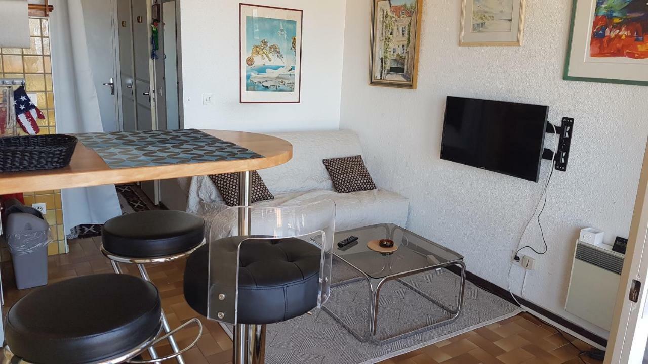 Au Village Coeur De Barcares Studio Vue Mer 3 Couchages Ле-Баркарес Екстер'єр фото